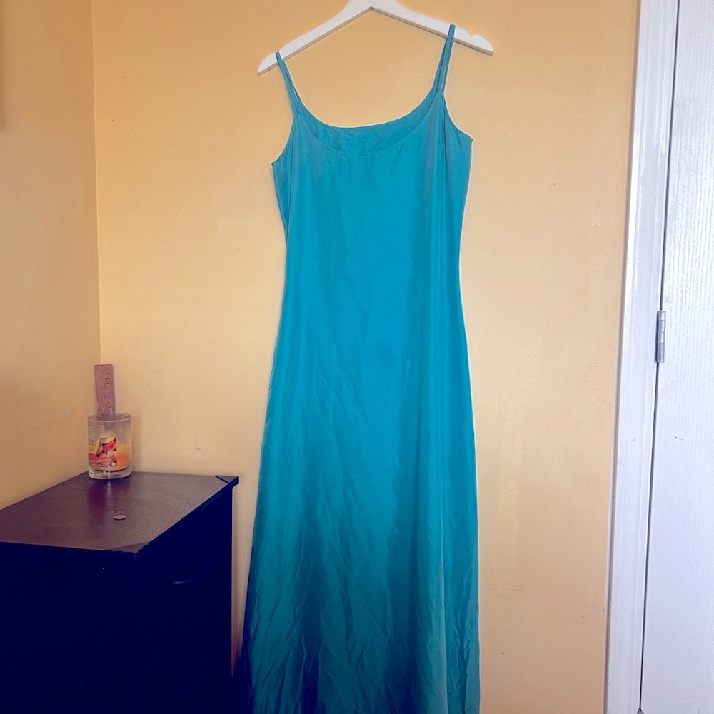 Chic Teal Maxi Dress 100% silk